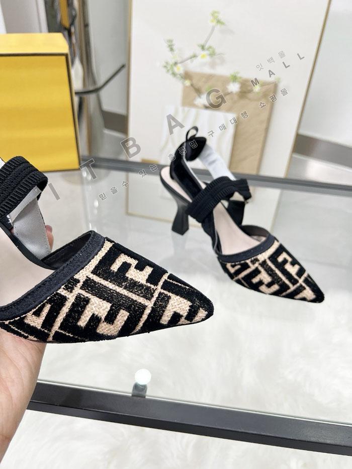 �ҵ� �ݸ��긮   SH5715-1   2��������  