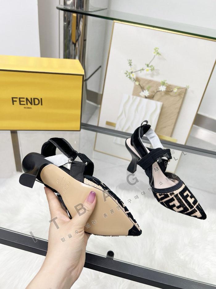 �ҵ� �ݸ��긮   SH5715-1   2��������  