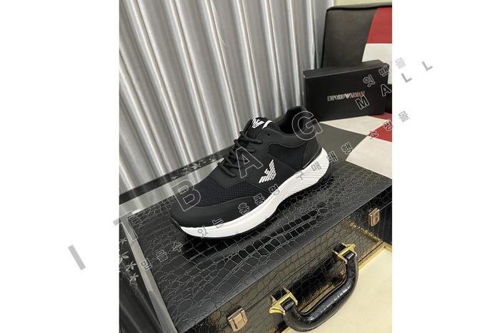 �˸���   ����  ����Ŀ�� MYB9446
