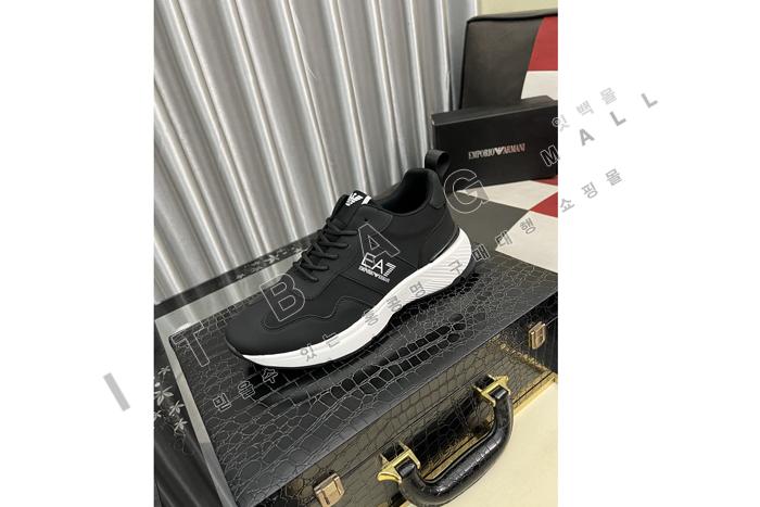 �˸���   ����  ����Ŀ�� MYB9447