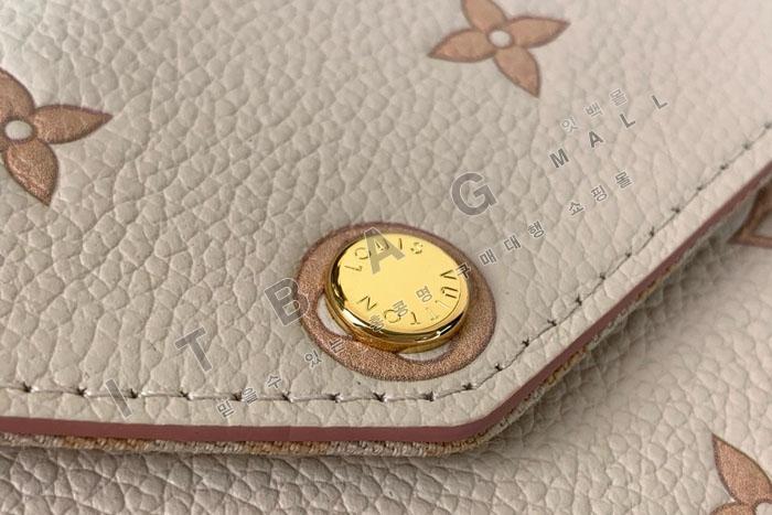 ���̺��� ����Ʈ �縮��  ũ�ν��� M15968   M15968   25/�Ż�