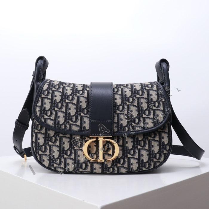 ��� 30 Montaigne �̵�� �޽�����  DR09455-1   25/�Ż�