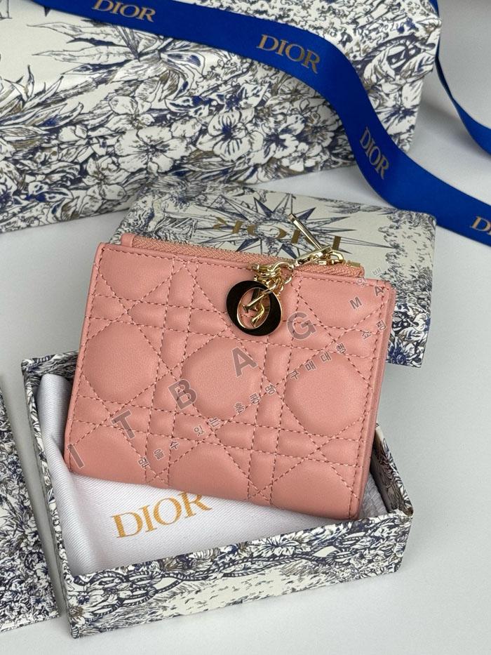 ���  Lady Dior Dahlia ����  A82384