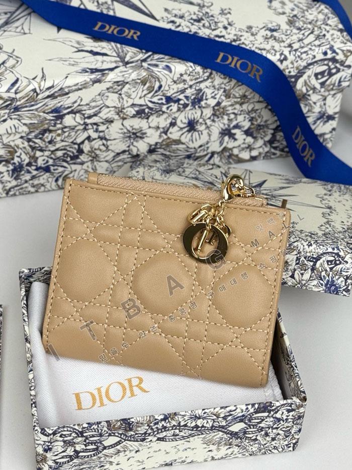 ���  Lady Dior Dahlia ����  A82384-2