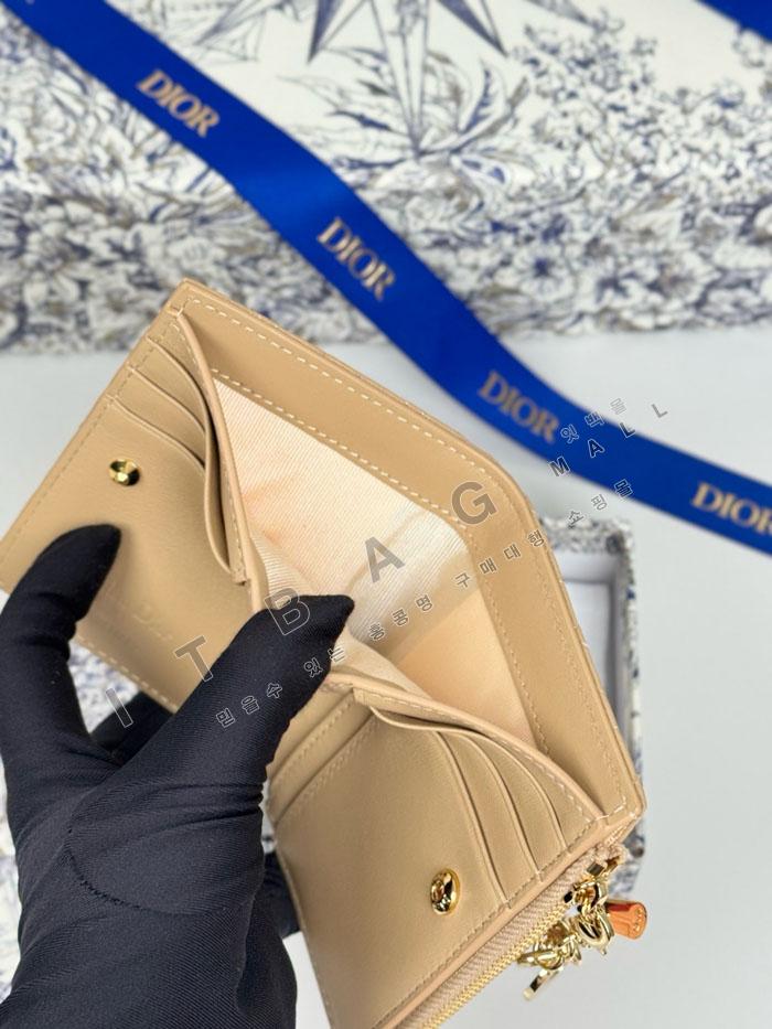 ���  Lady Dior Dahlia ����  A82384-2