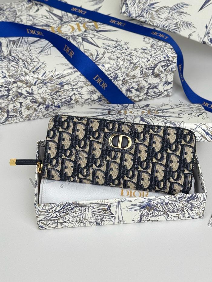��� 30 Montaigne Voyageur ���� ����  A82386   25/�Ż�