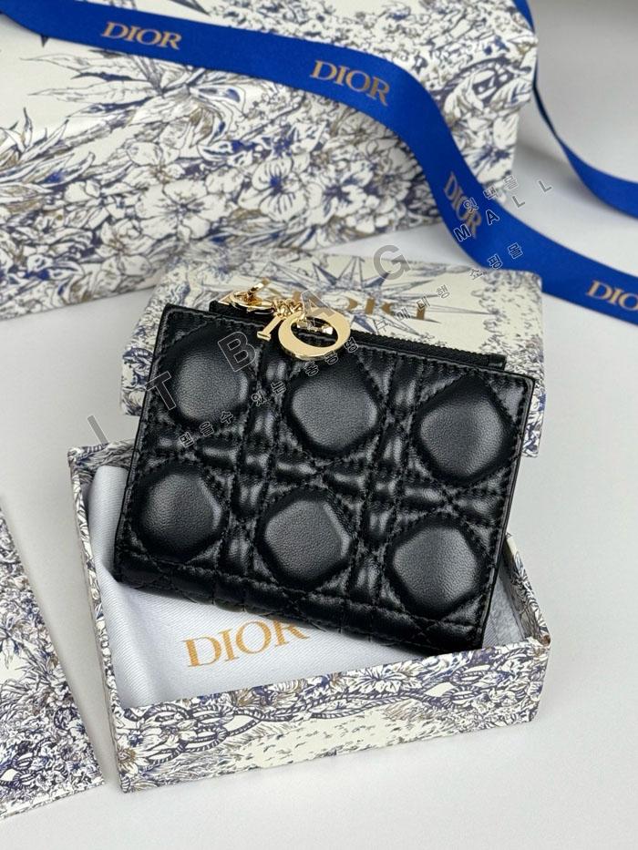 ���  Lady Dior Dahlia ����  A82384-5