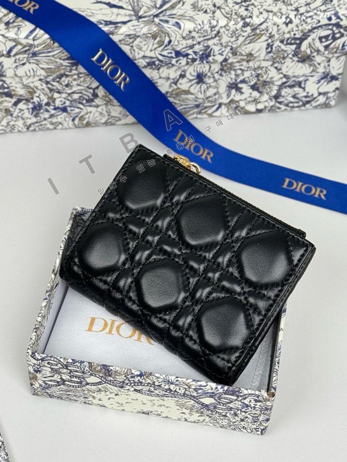 ���  Lady Dior Dahlia ����  A82384-5