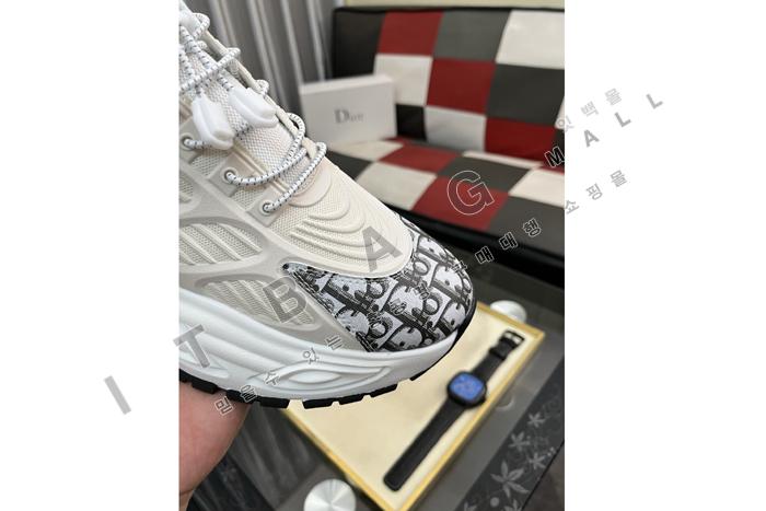 ���   ���� ����Ŀ��  MYB6458-1