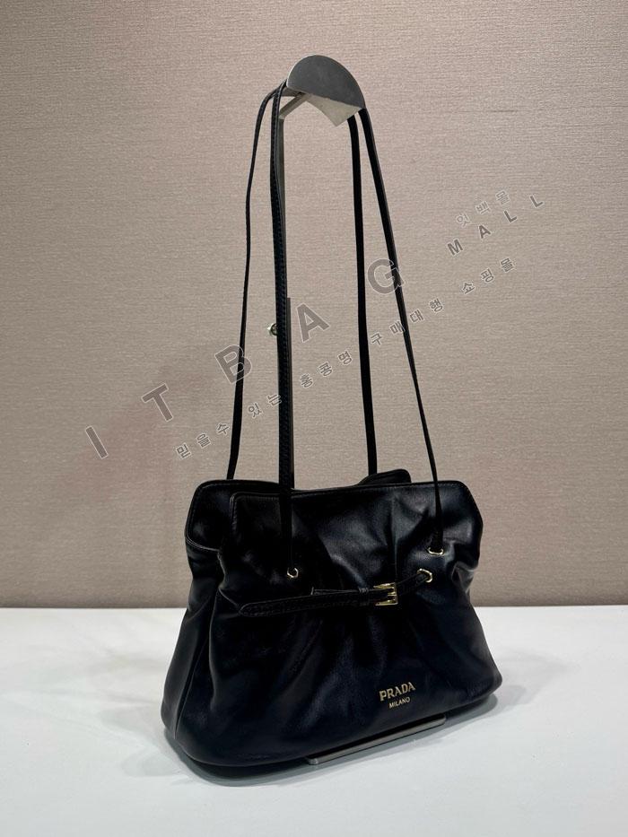 ����� �ٴ� �����  1BG586   25/�Ż�  