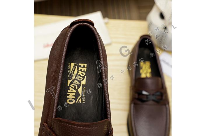 �䷹����  ����  ����  MYB7460