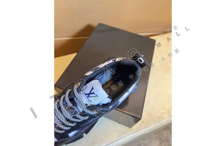 ���̺��� MYB7466-1