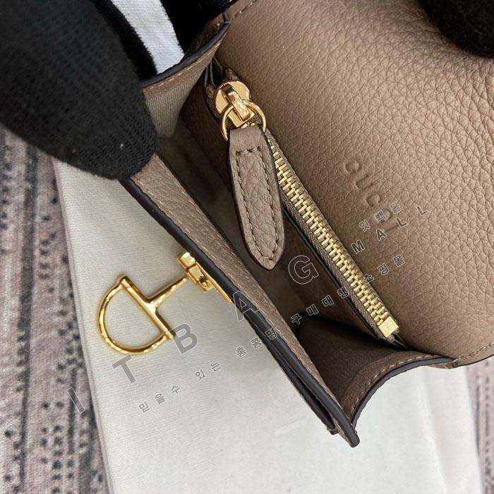 ���� ����Ʈ�� ī�� ���̽� 828148   25/�Ż�