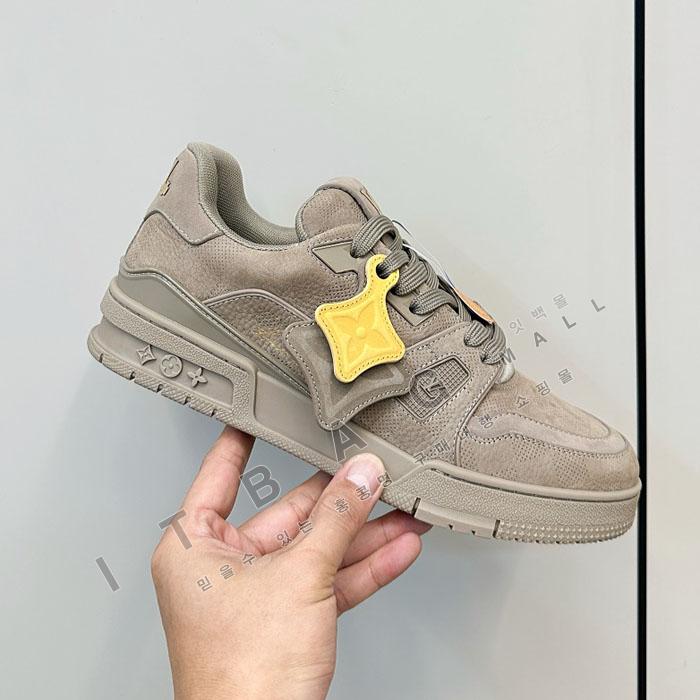 ���̺��� Ʈ���̳� ����Ŀ��  SH5745 ��  25/�Ż�