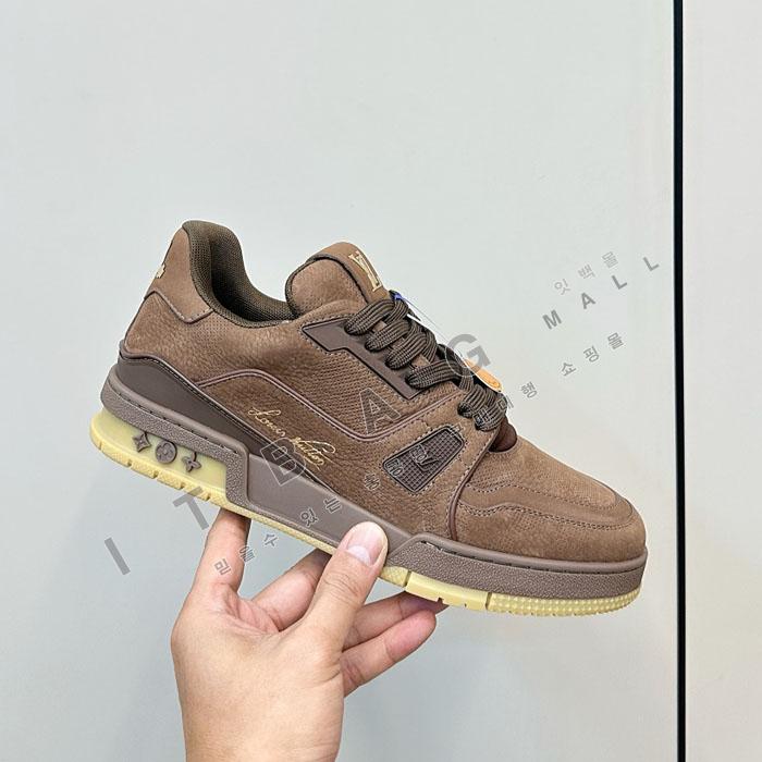 ���̺��� Ʈ���̳� ����Ŀ��  SH5745-1 ��  25/�Ż�