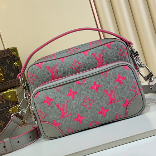���̺��� �� ũ�ν���  M15024  25/�Ż�  