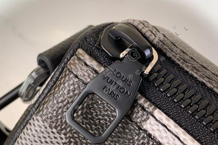 ���̺��� Ű�� �ݵѸ��� 25  M14919   25/�Ż�  