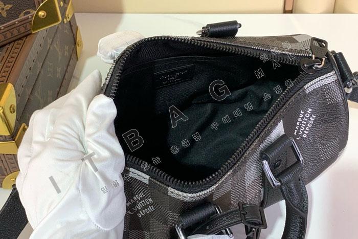 ���̺��� Ű�� �ݵѸ��� 25  M14919   25/�Ż�  