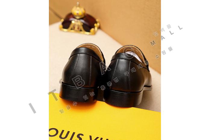 ���̺���  ���� ����  MYB6944