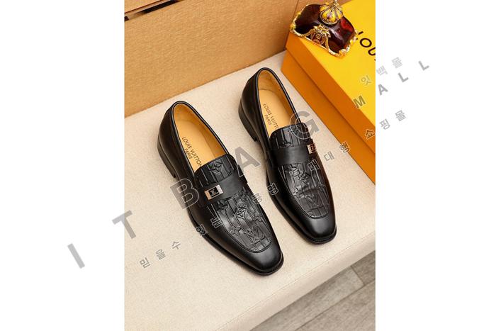 ���̺���  ���� ����  MYB6944
