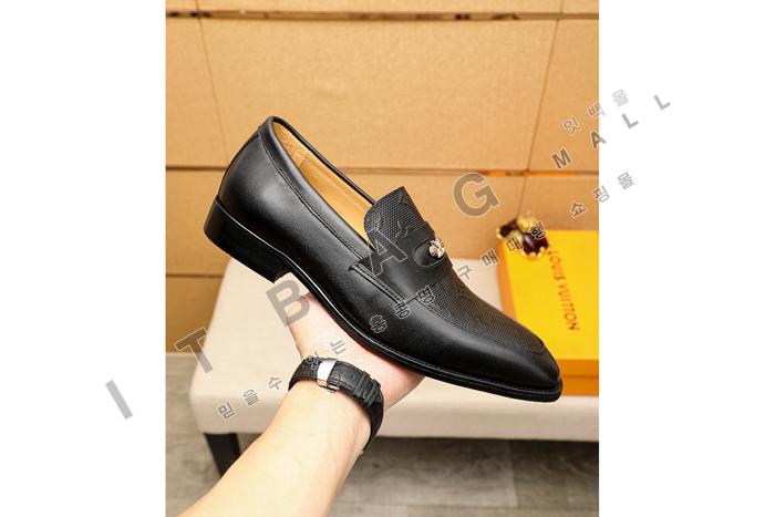 ���̺���  ���� ����  MYB6945