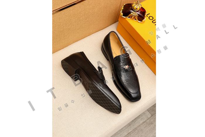 ���̺���  ���� ����  MYB6945