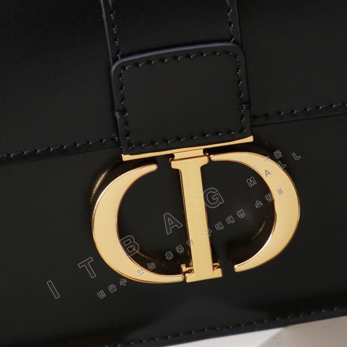 ��� 30 Montaigne ž �ڵ��  DR09458   25/�Ż�