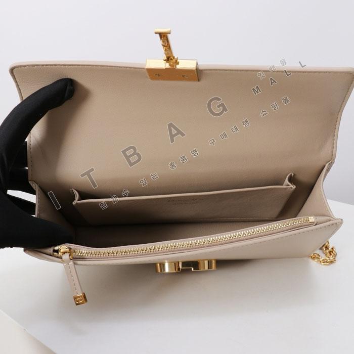 ��� 30 Montaigne ž �ڵ��  DR09458-1   25/�Ż�