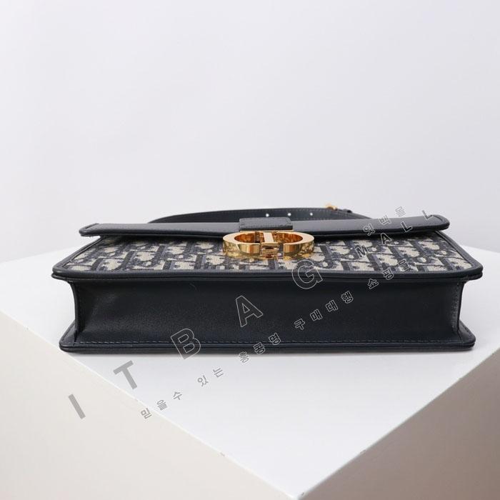 ��� 30 Montaigne ž �ڵ��  DR09458-4   25/�Ż�