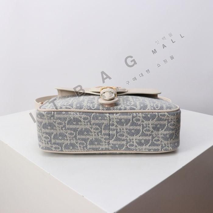 ��� �ٺ� ũ�ν���  DR09459-1   25/�Ż�