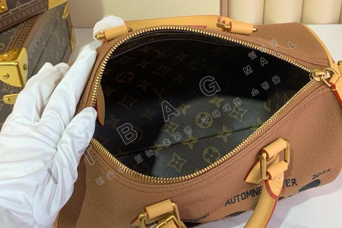 ���̺��� X �۷� �ϰ� ���ǵ� 25   M15218    25/�Ż�