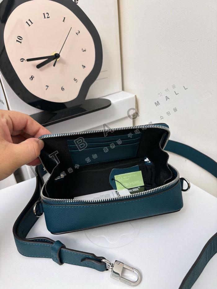 ������ ���丮�� Ʈ���� ���̽�  MB129996-1  25/�Ż�