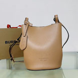 ������ ���̸��� ���� �� ũ�ν��ٵ� ��Ŷ��  BU70049-1