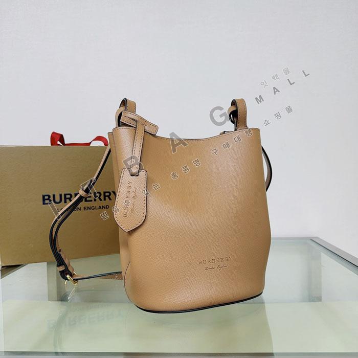 ������ ���̸��� ���� �� ũ�ν��ٵ� ��Ŷ��  BU70049-1