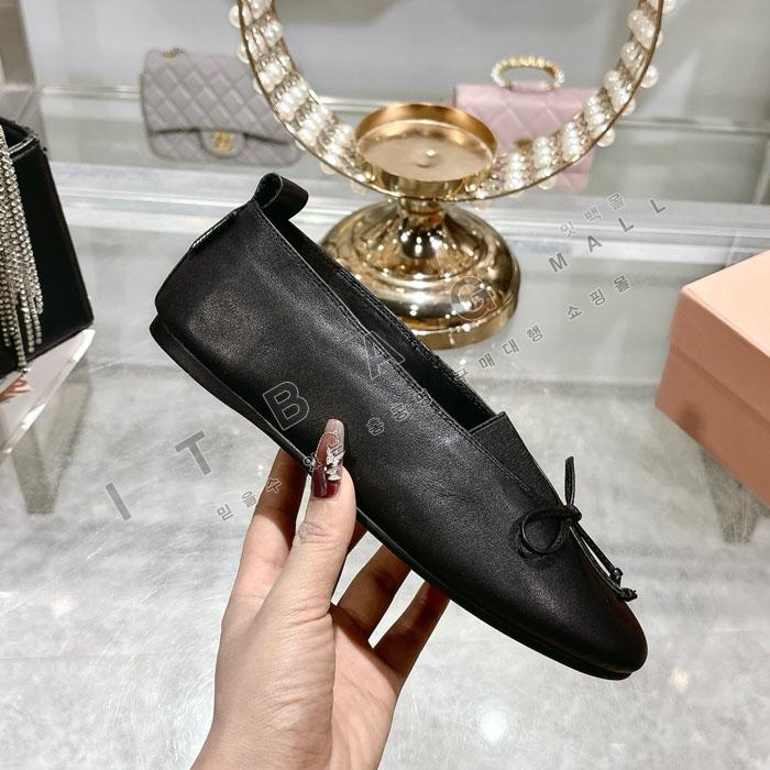 �̿�̿� ���� ���� ���� �߷�����/������  YIBU3042   25/�Ż�  2��������