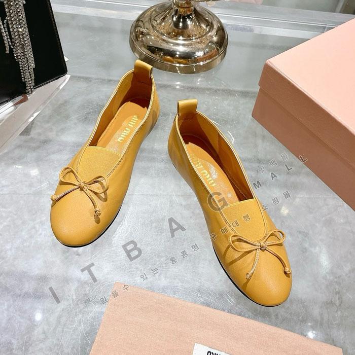 �̿�̿� ���� ���� ���� �߷�����/������  YIBU3042-1   25/�Ż�  2��������