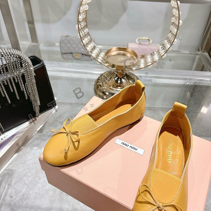 �̿�̿� ���� ���� ���� �߷�����/������  YIBU3042-1   25/�Ż�  2��������