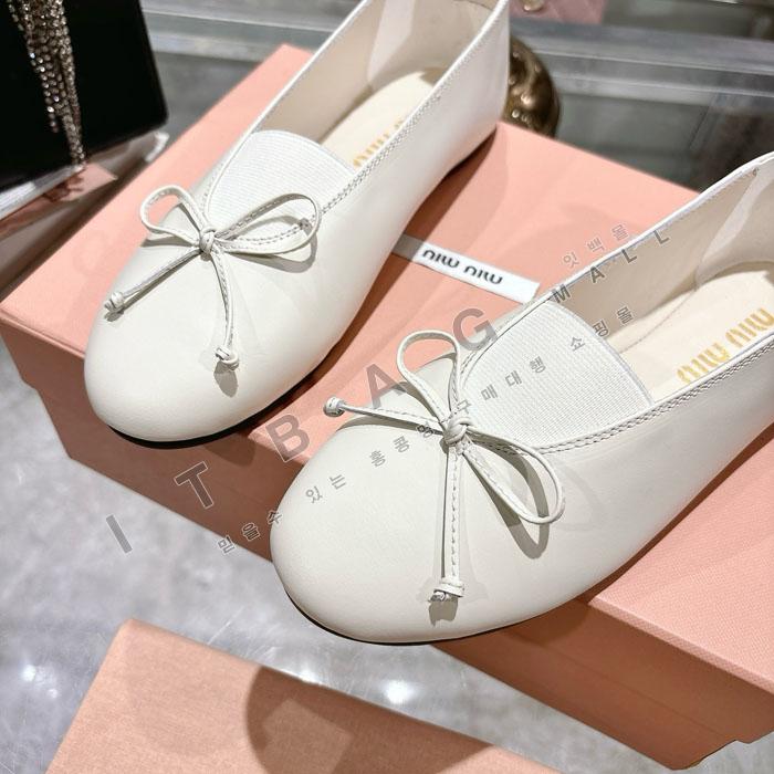 �̿�̿� ���� ���� ���� �߷�����/������  YIBU3042-2   25/�Ż�  2��������