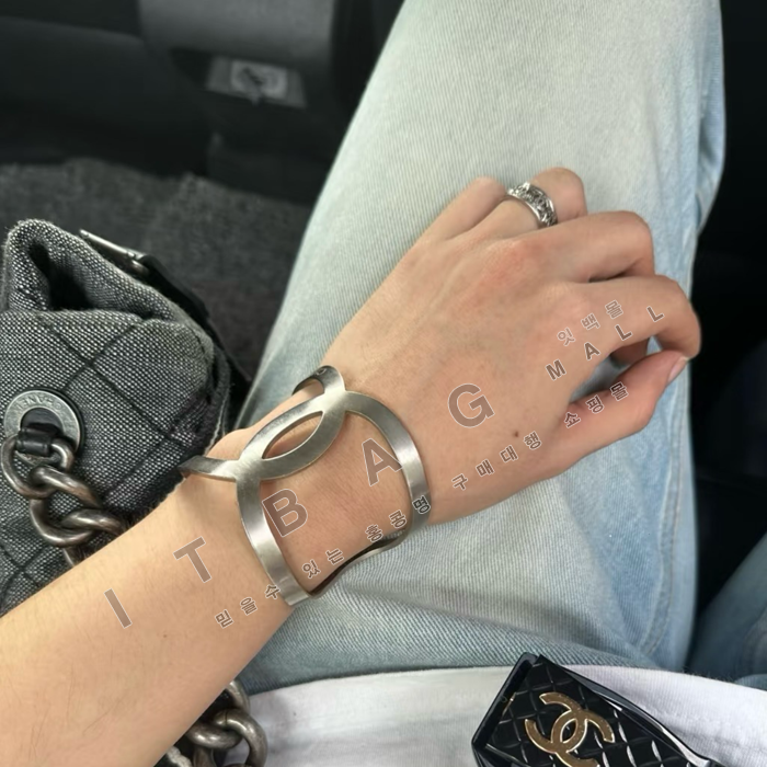 ���� ����   YL6628