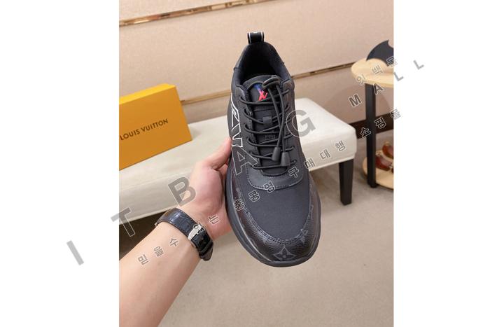 ���̺���  ���� ����Ŀ�� MYB4135-3