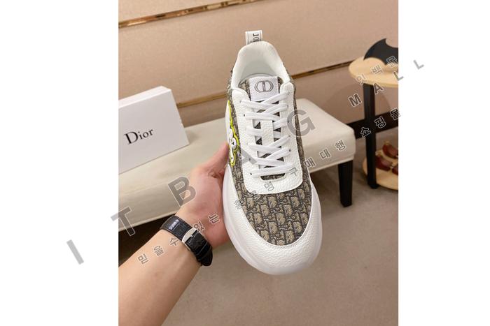 ���  ���� ����Ŀ�� MYB4136