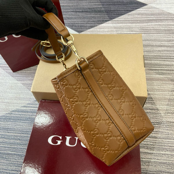 ���� ���ǵ�� GG ��Ŷ�� 815118-9   24/�Ż�