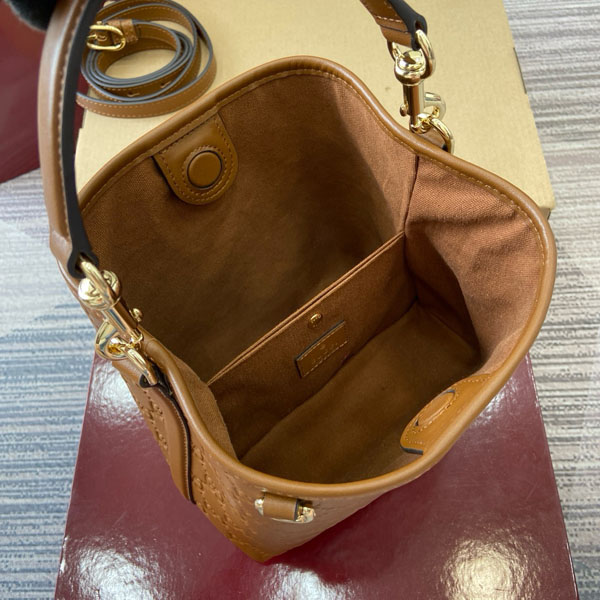 ���� ���ǵ�� GG ��Ŷ�� 815118-9   24/�Ż�