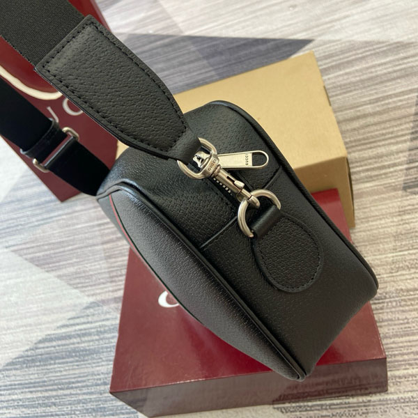 ���� ���ǵ��  �̵�� ũ�ν���  834468-1   25/�Ż�