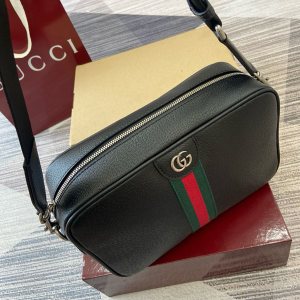 ���� ���ǵ��  �̵�� ũ�ν���  834468-1   25/�Ż�