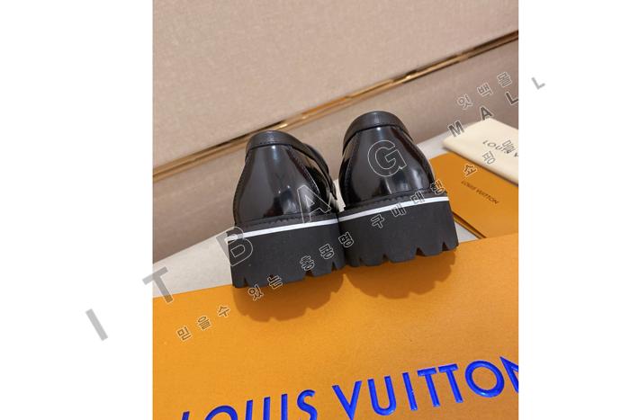 ���̺���  ���� ���� MYB9518