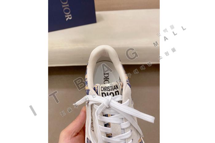 ���  ���� ����Ŀ�� MYB9520
