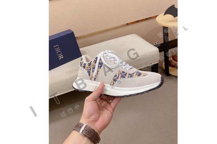 ���  ���� ����Ŀ�� MYB9520