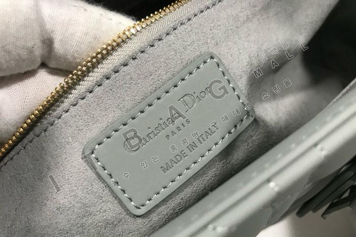 ��� ���̵� ���� �ڵ��  DR09465-4   ����ǰX