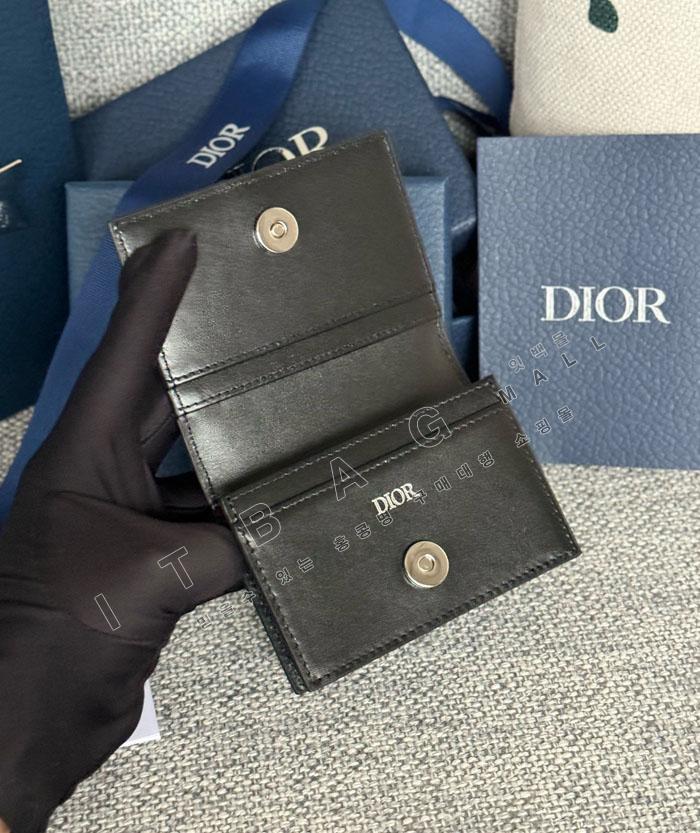 ��� ����Ͻ� ī�� ����  A82392   25/�Ż�